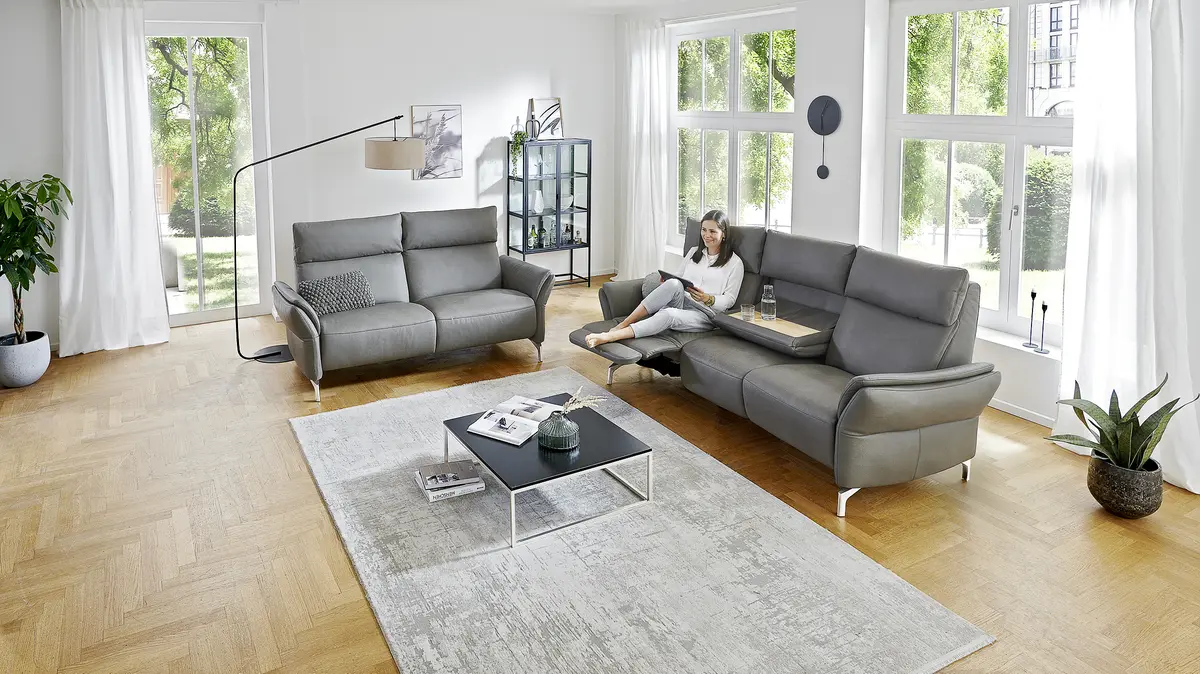 Trapezsofa und  Sofa 2 Sitzig Modell Lodi